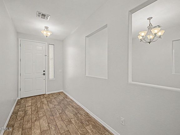 3rd image of 17611 W CROCUS Drive