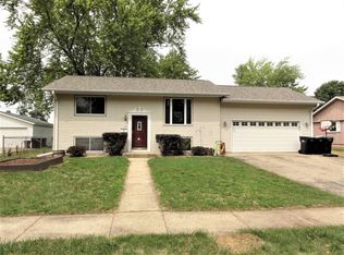 1929 Grandview Dr, Beloit, WI 53511