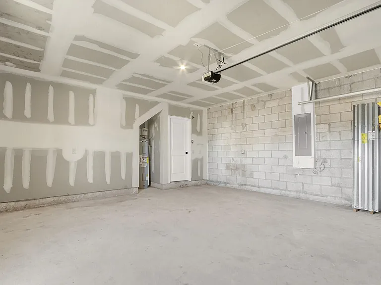 15693 SW Twilight St — Photo 41