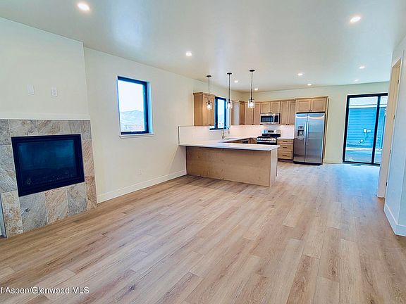 4th image of 517 Last Chance Dr