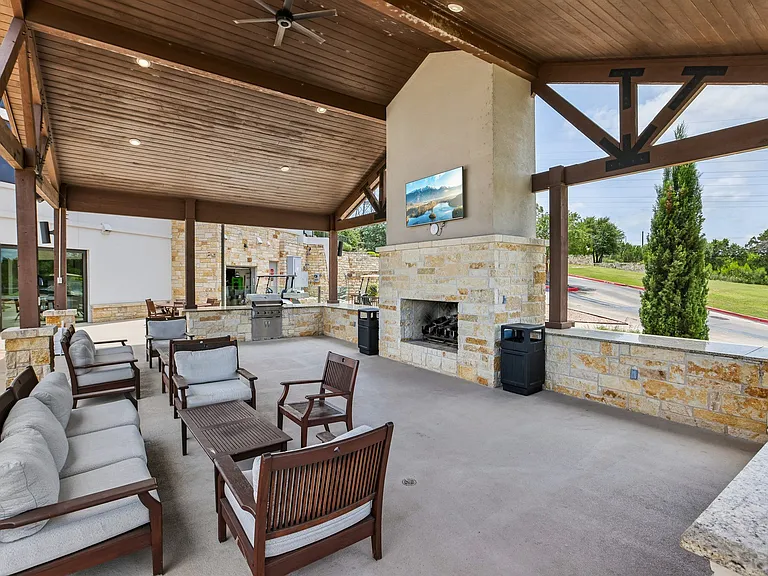 Tacara Steiner Ranch — Photo 16