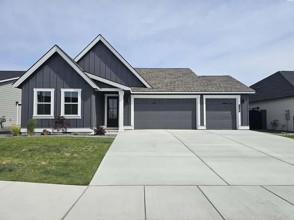12105 Dunsmuir Dr, Pasco, WA 99301