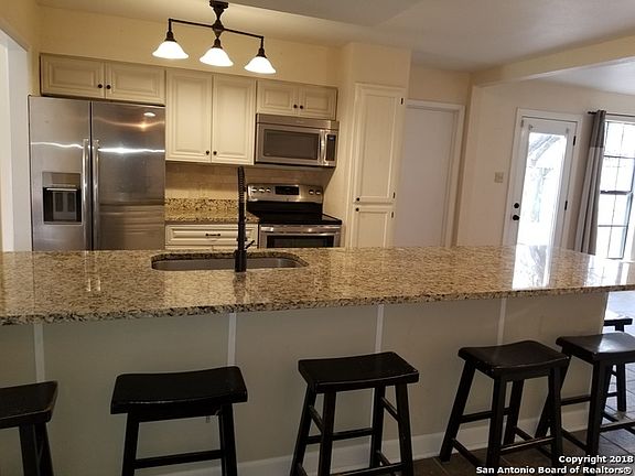 5th image of 9315 Cheswick St