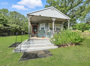 454 Bear Ridge Rd, Bowie, TX 76230