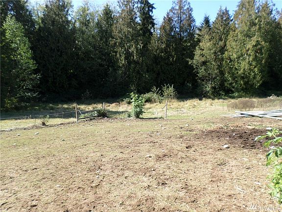 4th image of 25131 12th Ave NW