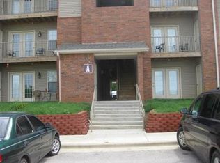 1040 S Clifton Ave APT 302A, Springfield, MO 65802