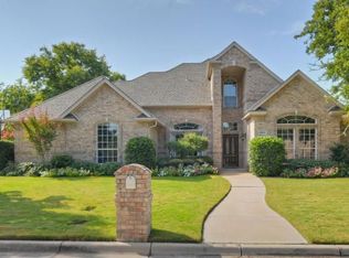 6912 Marina Shores Ct, Arlington, TX 76016