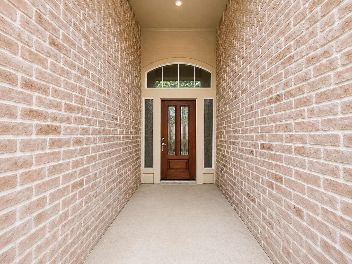 3 bed, 2.5 bath, 2152 sqft, $2,450 — Photo 2