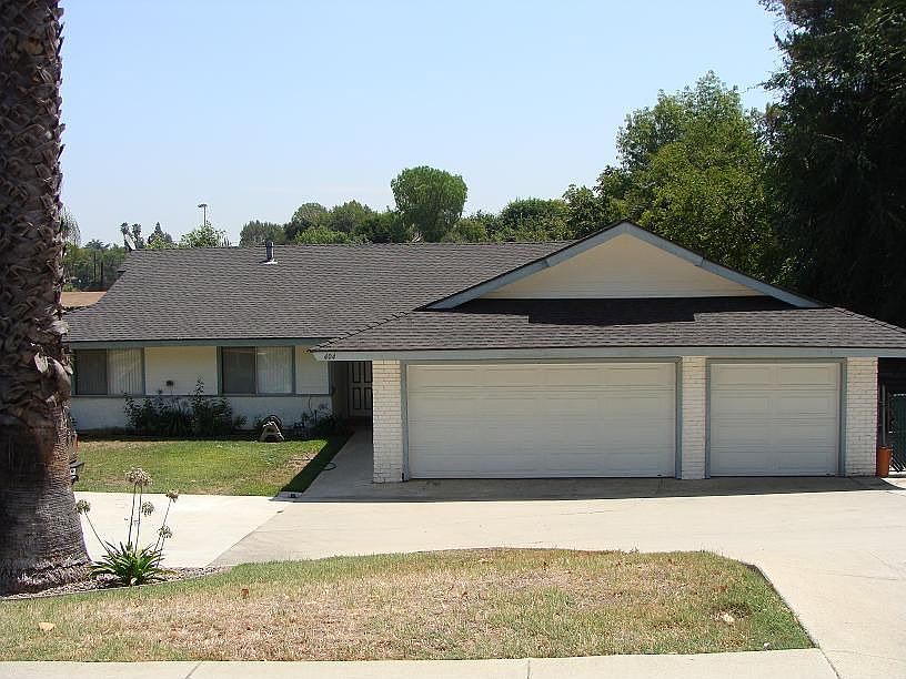 1st image of 404 S Citrus St