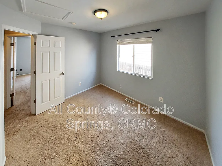 4182 Pioneer Creek Dr — Photo 25