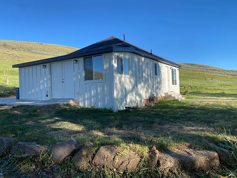 2689 Yellow Creek Rd — Photo 37