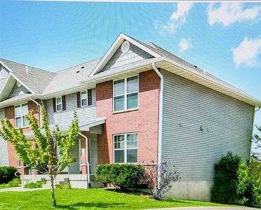 245 Huntington Dr, Iowa City, IA, 52245