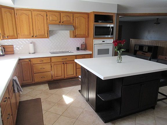 Kitchen Center Island