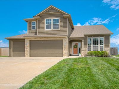 16910 Tucker Ct, Basehor, KS, 66007