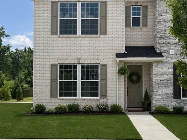 311 Lynwood Station Blvd, Mount Juliet, TN 37122