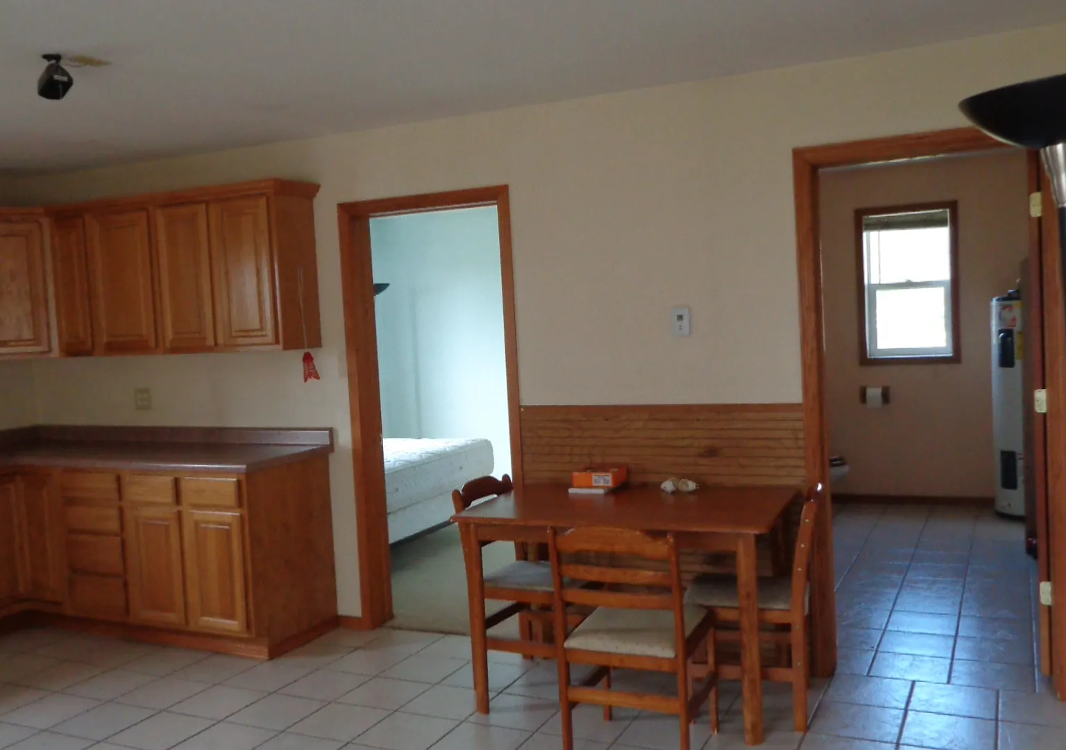 1 bed, 800 sqft, $660 — Photo 3