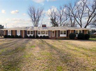 6650 Grasmere Ct, Clemmons, NC 27012