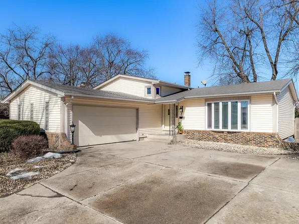 1825 Holly Ln, Munster, IN 46321
