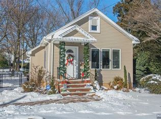 676 Grove St, Clifton, NJ 07013