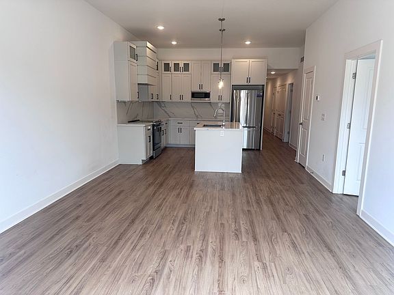 4th image of 3808 NW 93rd St