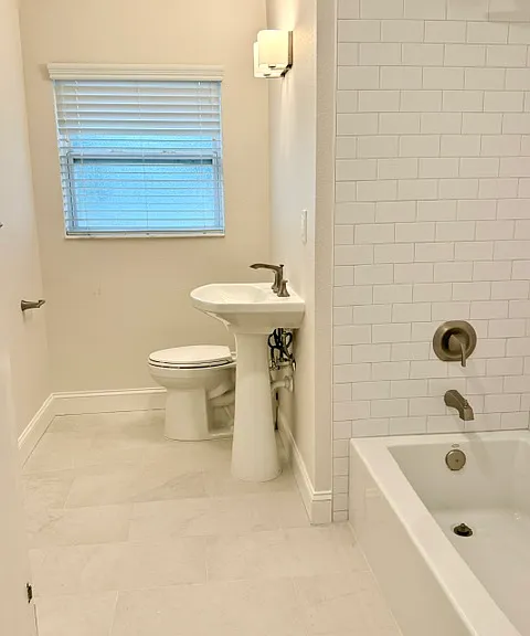 301 S Ramona Ave — Photo 16