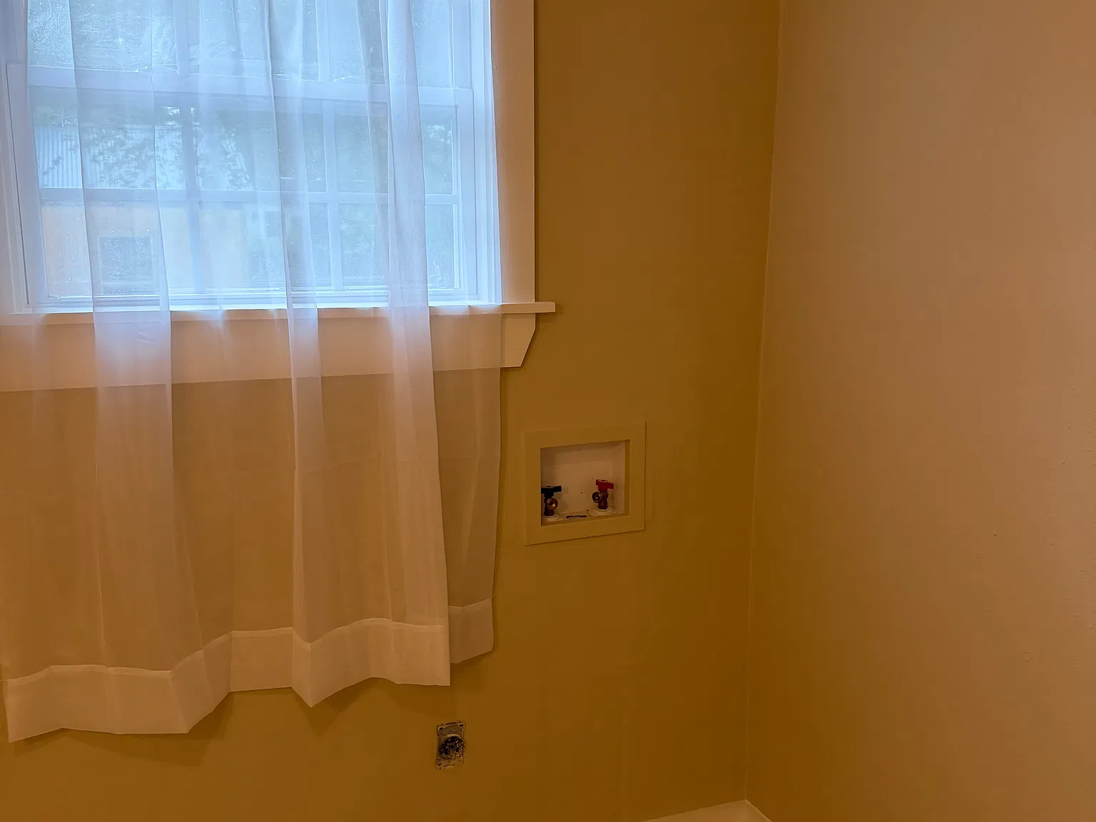 3 bed, 1580 sqft, $2,000 — Photo 4