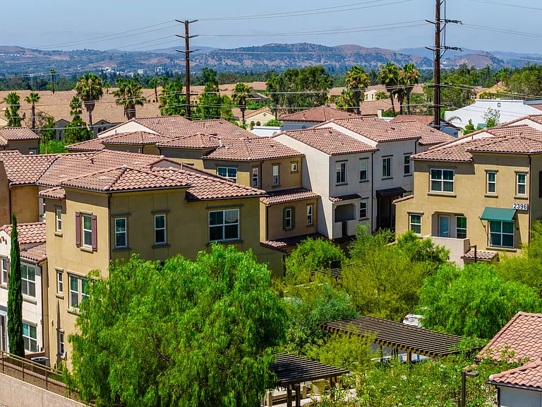 Arrow Vista Village — Photo 80