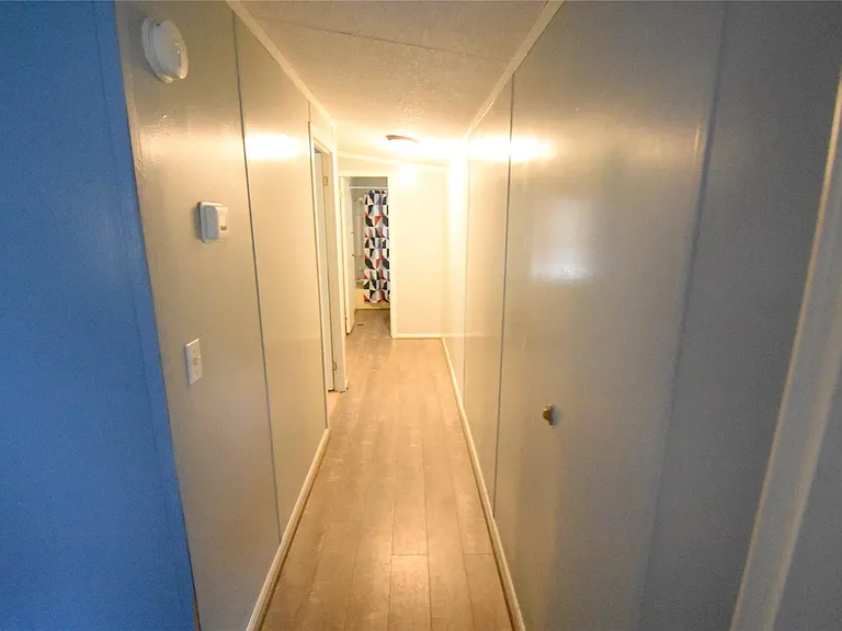 2 Lake View Ln — Photo 15