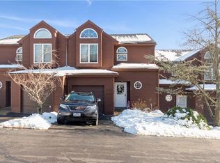 18 Knoll Vw, Ossining, NY 10562