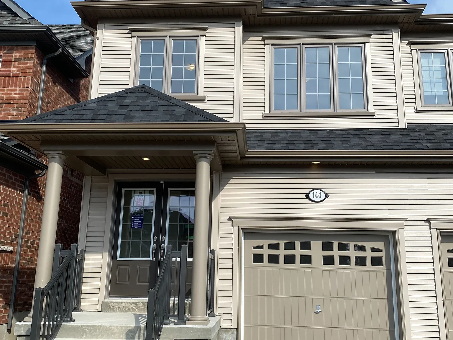 4 bed, $3,295 — Photo 1