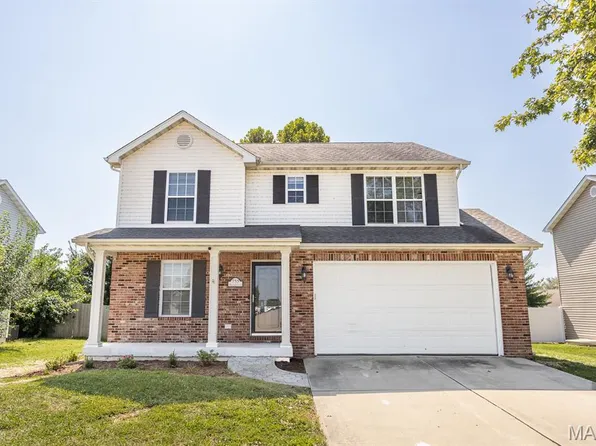 755 Moorland Cir, Mascoutah, IL 62258