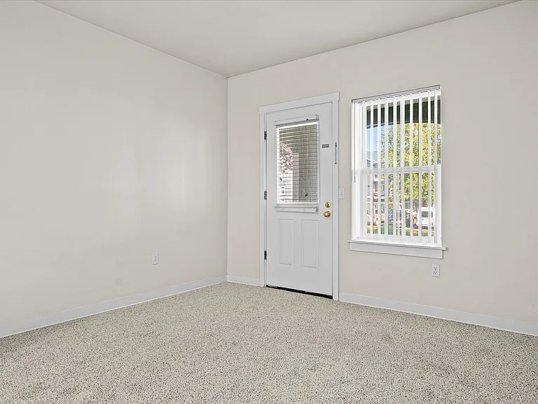 Chinook Way Apartments — Photo 67