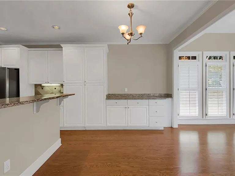 312 Declaire Way NE — Photo 12