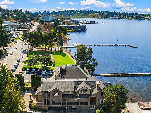 3rd image of 6101 Lake Washington Boulevard NE