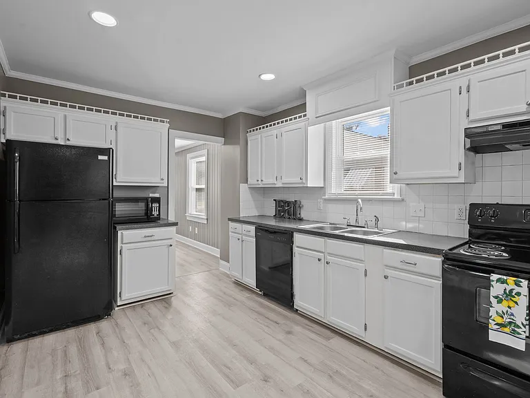4116 E Pine St — Photo 12