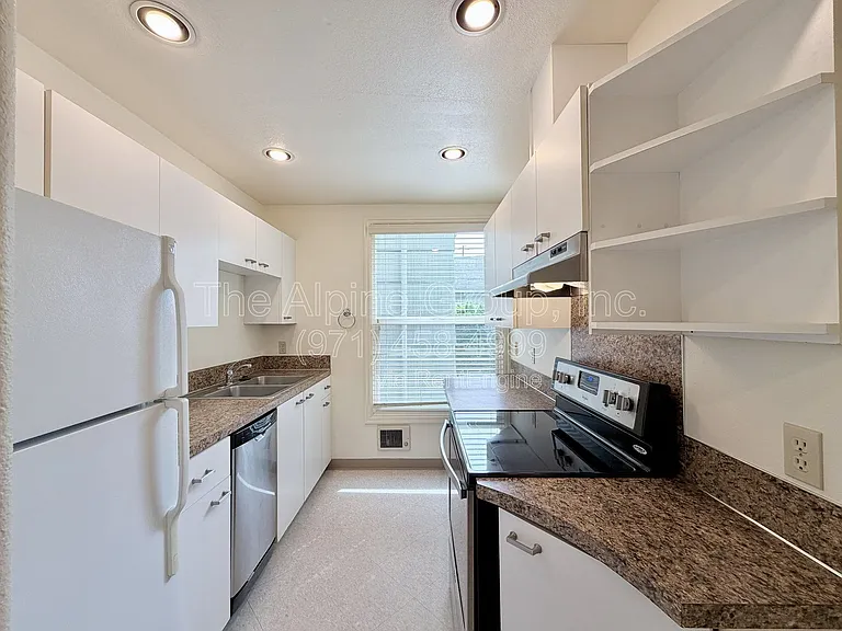 4318 SE Milwaukie Ave #1 — Photo 7