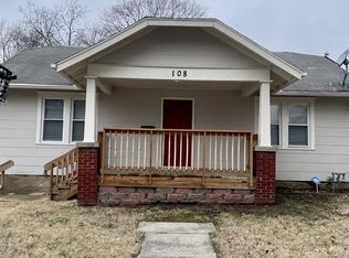 108 S Hawthorne Ave, Independence, MO 64053