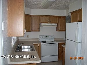 4th image of 8069 Delaroche Dr
