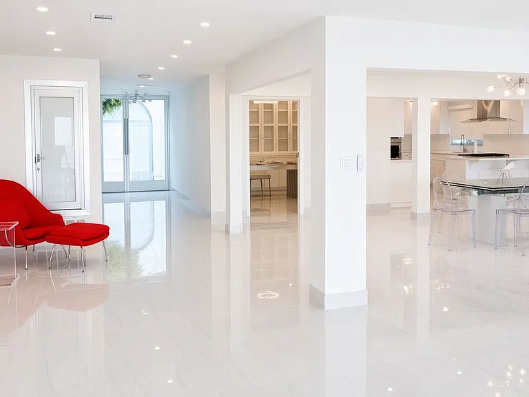 18222 Coastline Dr — Photo 6