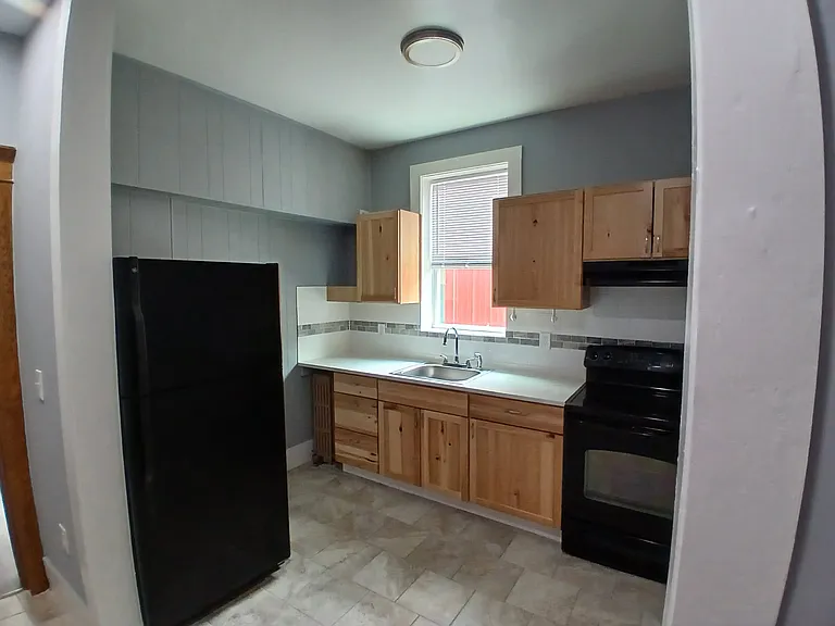 133 Virginia Ave #B — Photo 8