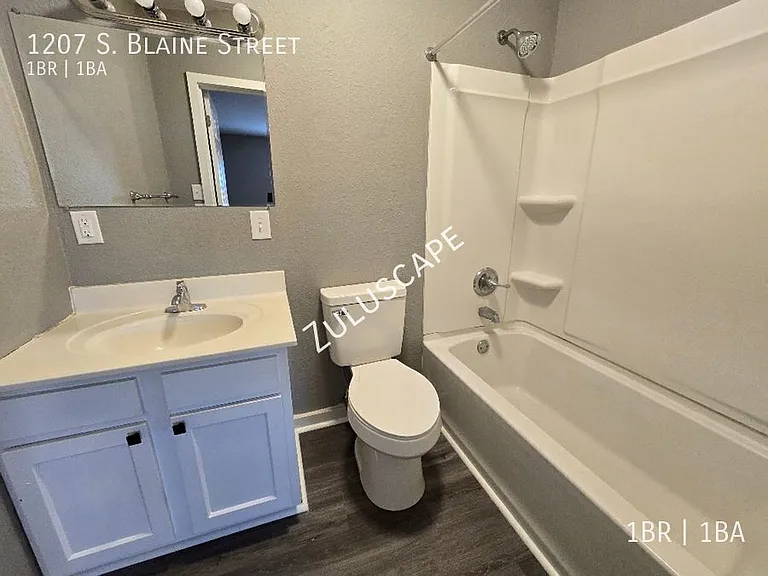 1207 S Blaine St — Photo 7