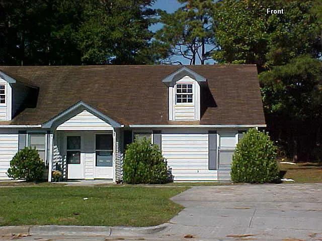 407 Lennon Dr — Photo 1