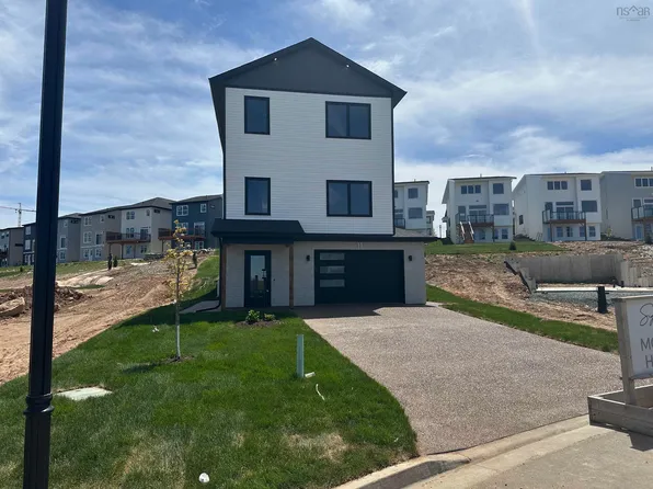 11 Wanders Way, Timberlea, NS B3T 0L2