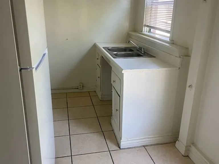 117 S Isabel St — Photo 20
