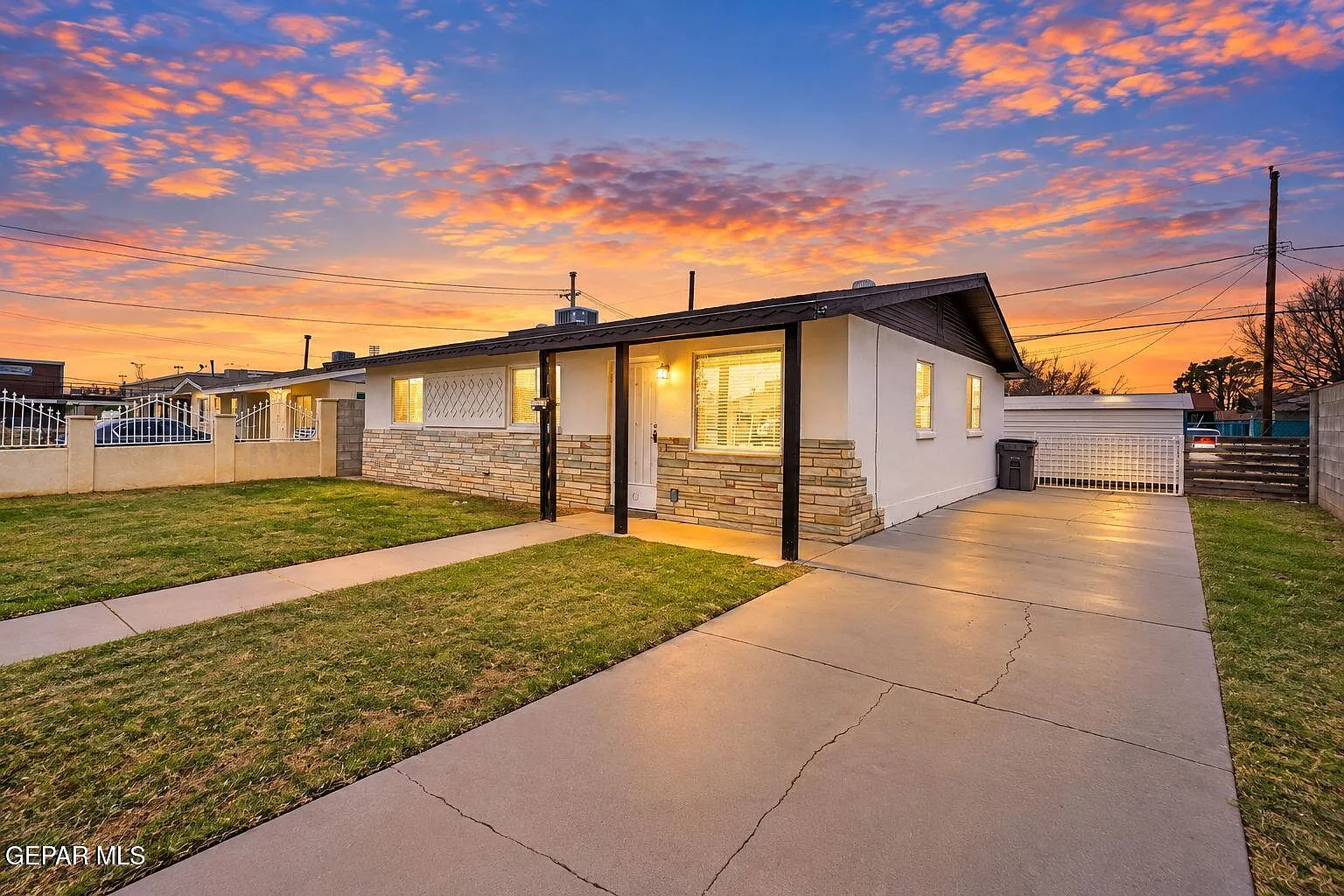3 bed, 1.0 bath, 1000 sqft, $1,150 — Photo 4