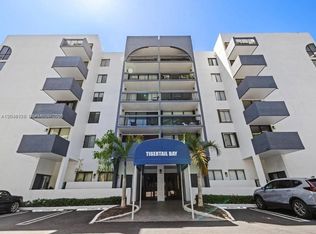Tigertail Bay Condo, Miami, FL 33133
