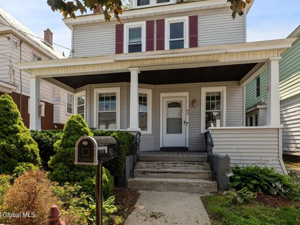 82 Snowden Ave, Schenectady, NY 12304