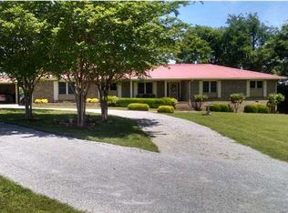 159 George Dr, Hope Hull, AL 36043