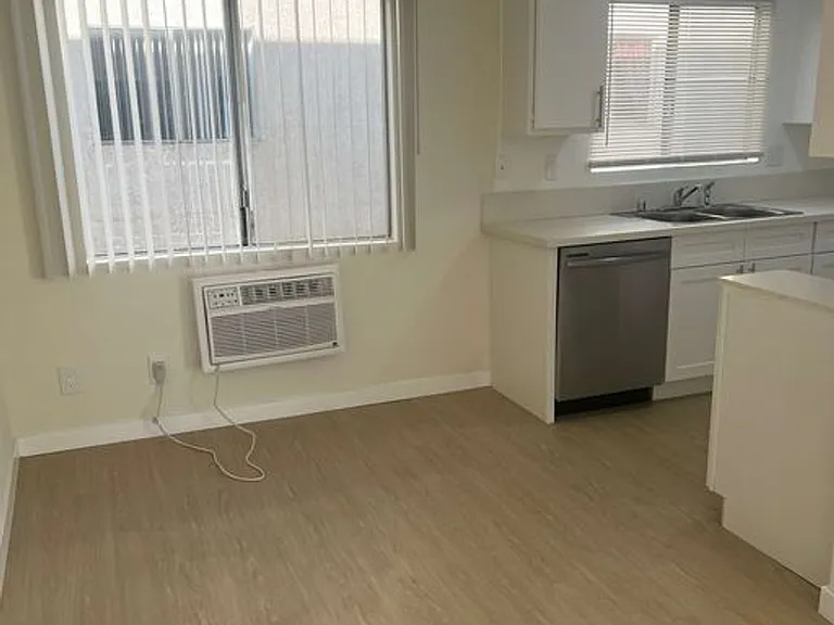 Oxnard - SSM Holdings, LLC — Photo 27
