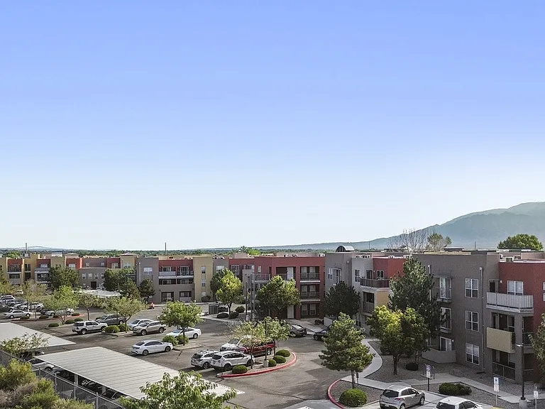 La Cantera Senior Apartments — Photo 25